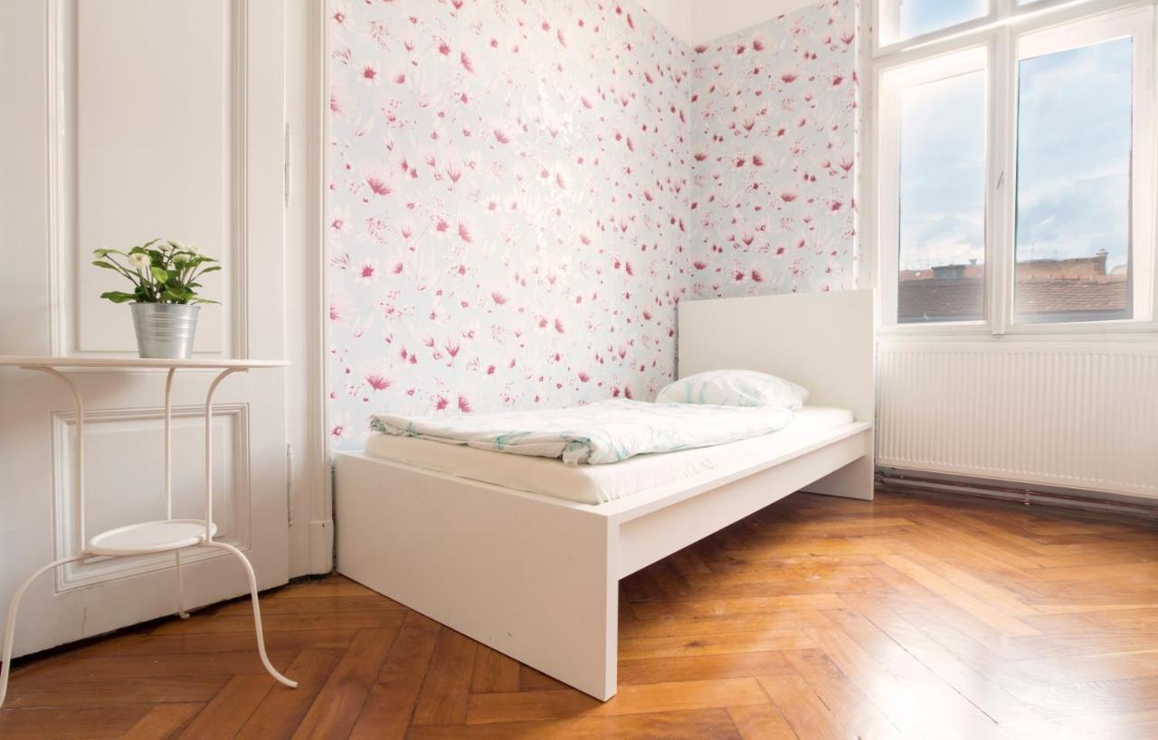 Guesthouse Centar 2 زغرب المظهر الخارجي الصورة