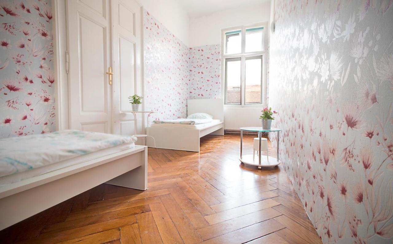 Guesthouse Centar 2 زغرب المظهر الخارجي الصورة
